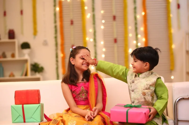 Top 10 Rakhi Gifts for Sister to Make Raksha Bandhan 2025