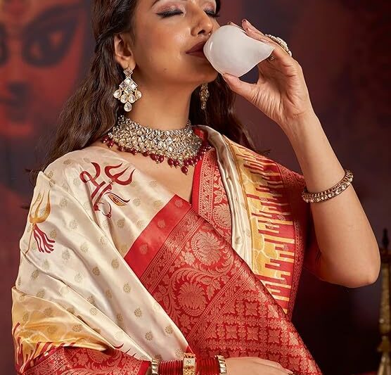 Best Women’s Dresses for Durga Puja 2025